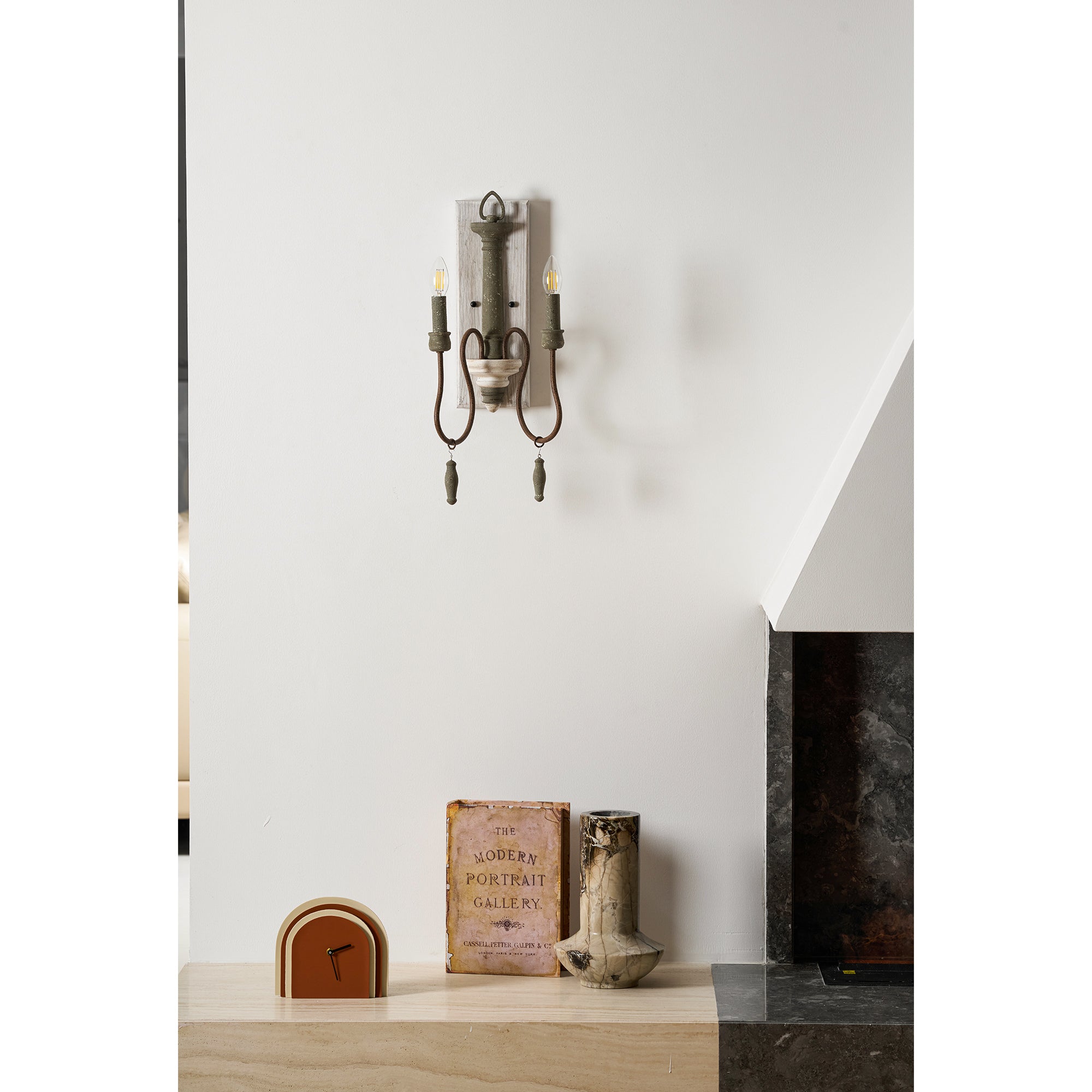Freyza | Zoe Vintage Classic Wall Light – Vintage Bedroom Hallway