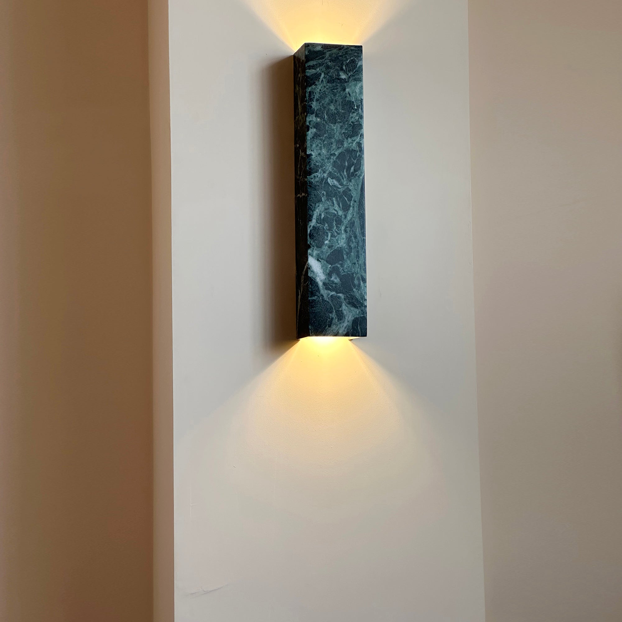 Freyza | Ulaearae LED Marble Marble Wall Light – Bedroom Hallway
