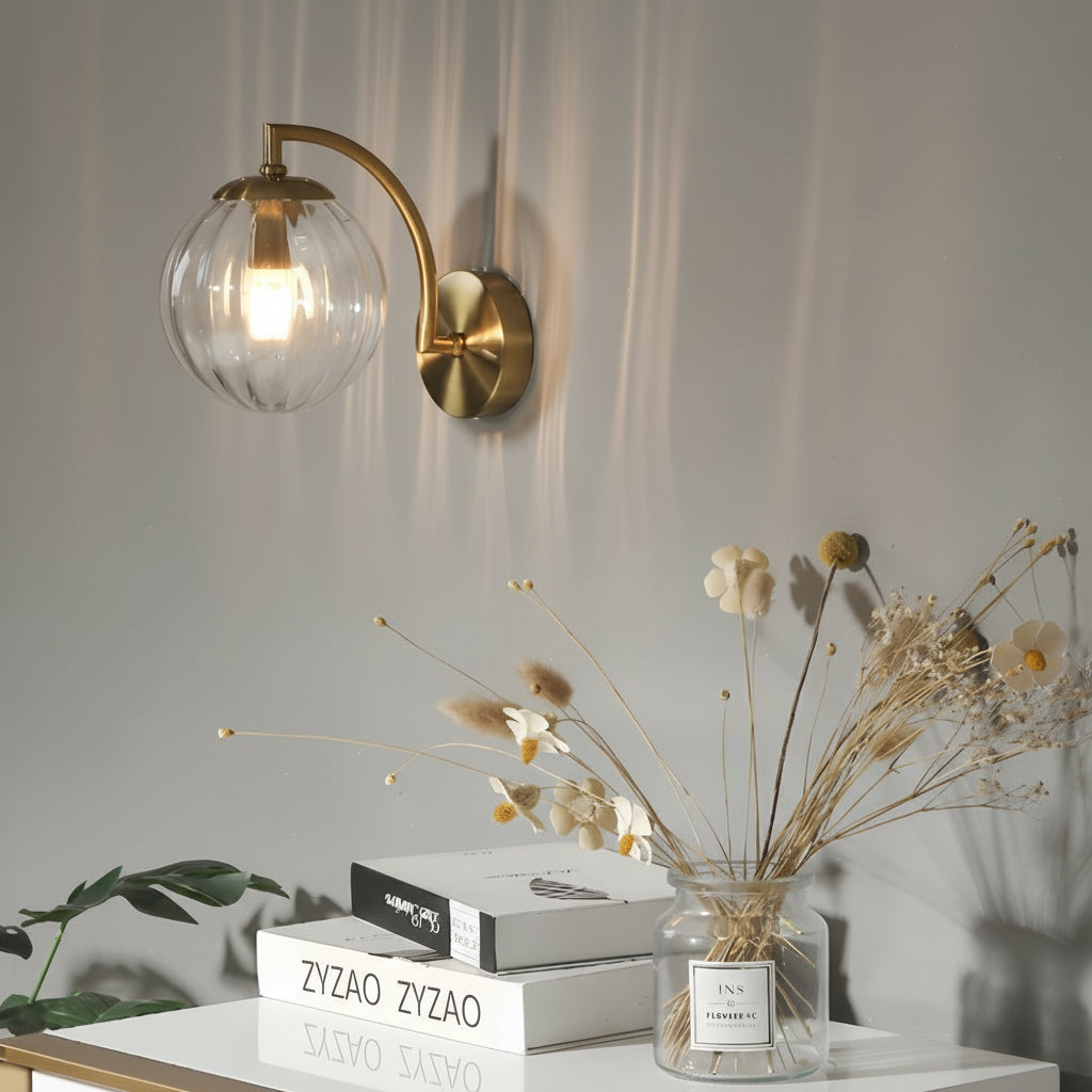 Freyza - LED Wall Sconce Light – Modern Curved Arm Ribbed Glass Globe (26x15cm / 10.2x5.9in)