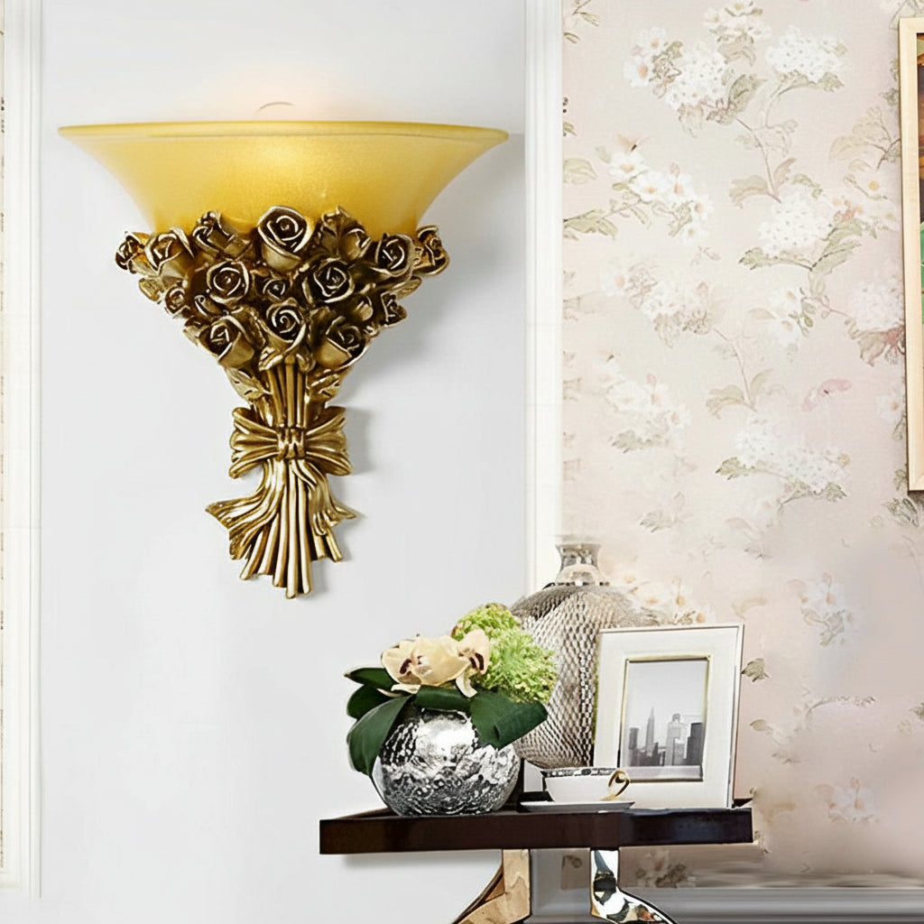 Freyza - European Vintage Rose Bouquet Wall Sconce – Elegant Resin Floral Art Wall Lamp (E27)