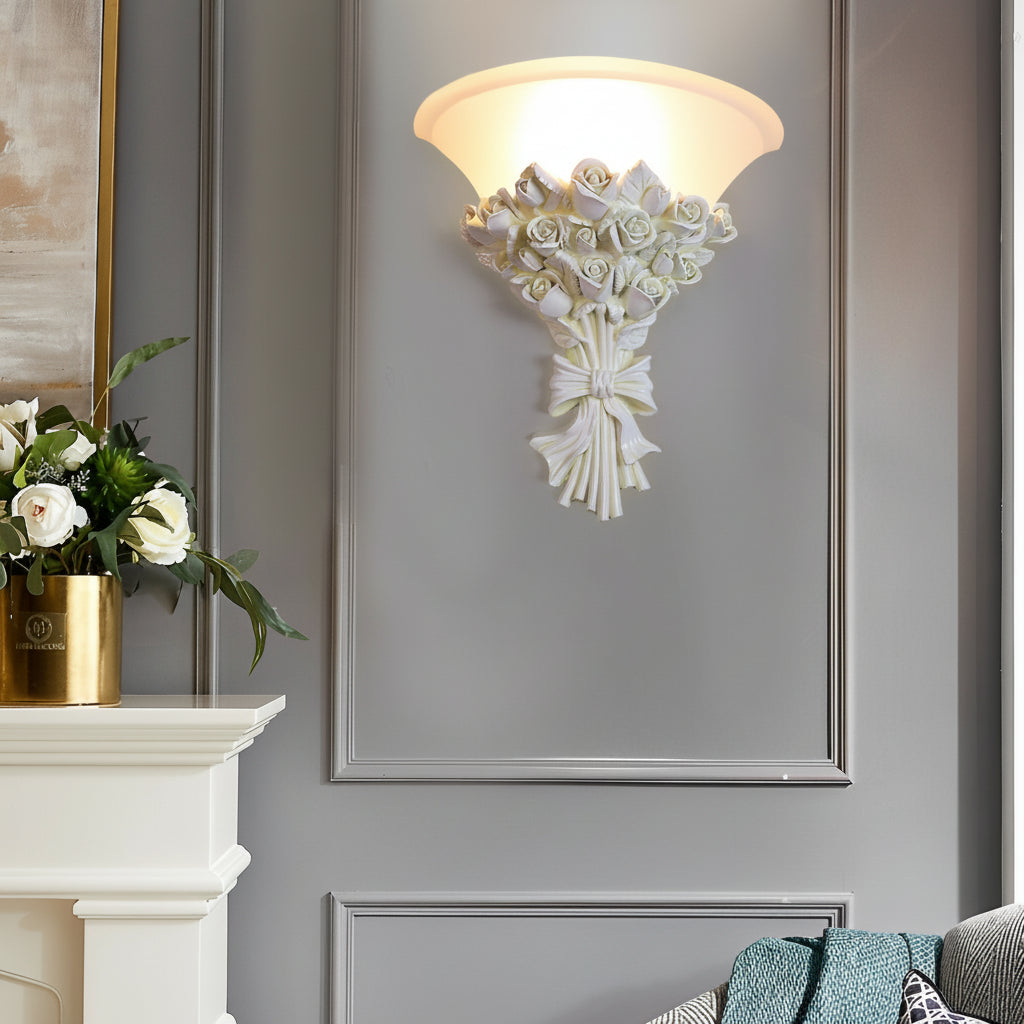 Freyza - European Vintage Rose Bouquet Wall Sconce – Elegant Resin Floral Art Wall Lamp (E27)