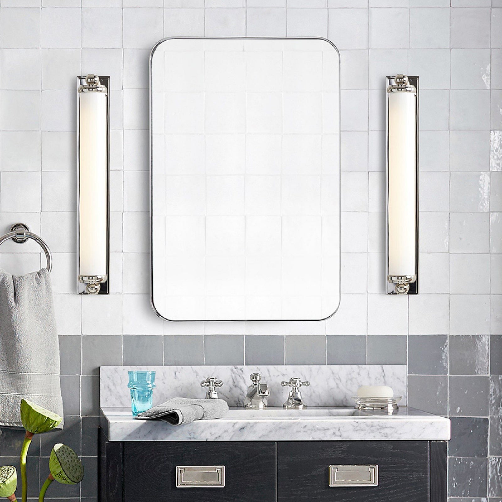Freyza | Wall Sconce – Contemporary Living Room Hallway