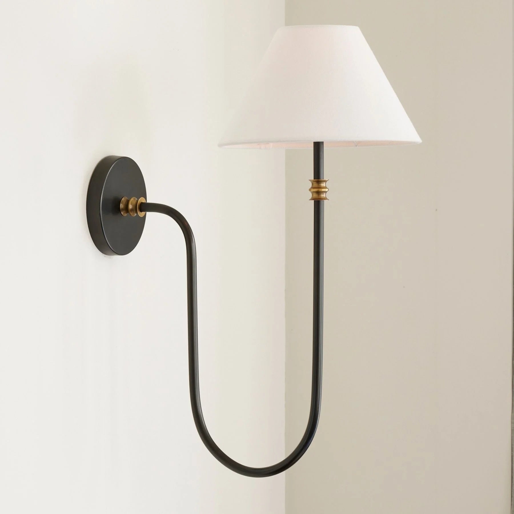 Freyza | 1-Light Fabric Wall Light – Bedroom Hallway