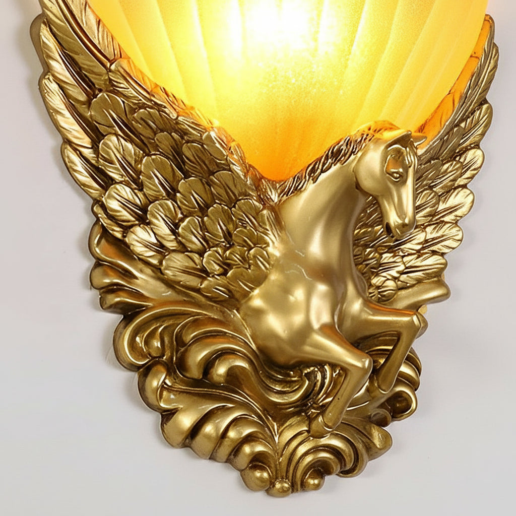 Freyza - LED Wall Sconce Light – Luxury Gold Horse Head Retro Resin (37x33.5cm / 14.6x13.2in)