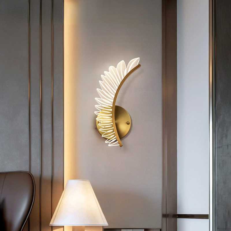 Freyza | Applique murale intérieure moderne en cristal doré Kristy – Chambre et salon modernes