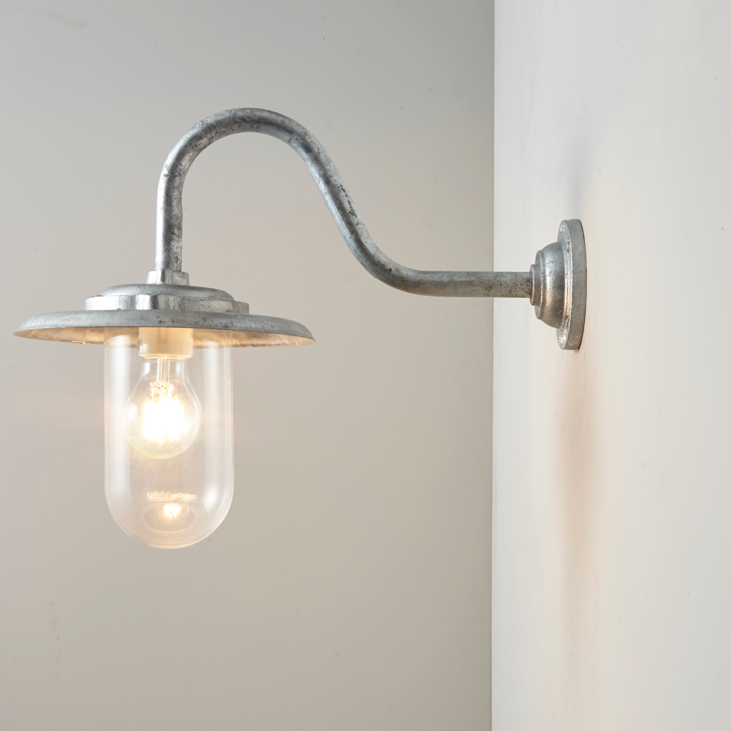 Freyza - Davey Lighting Galvanised Exterior Swan Neck Wall Light 7677, Clear Glass