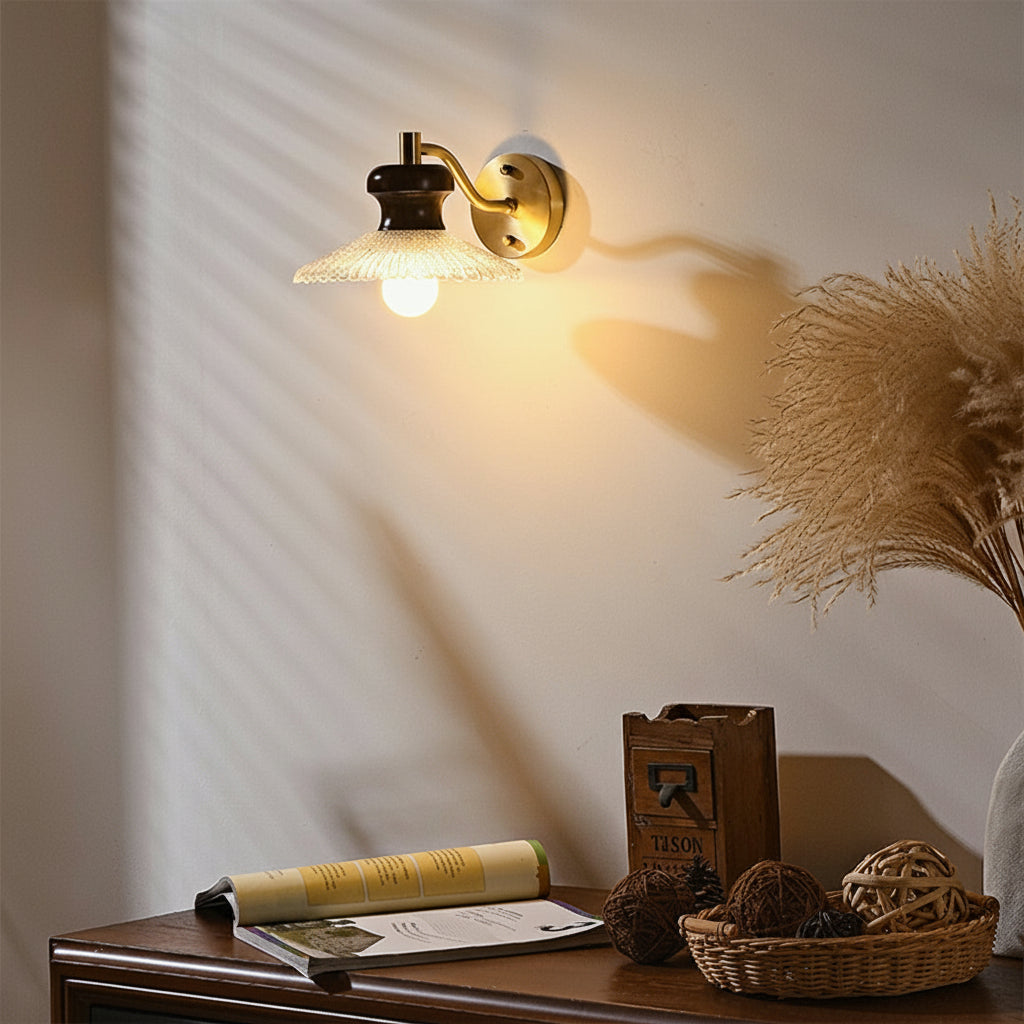 Freyza - LED Wall Sconce Light – Retro South Seas Brass Wood Glass (24x24cm / 9.45x9.45in)