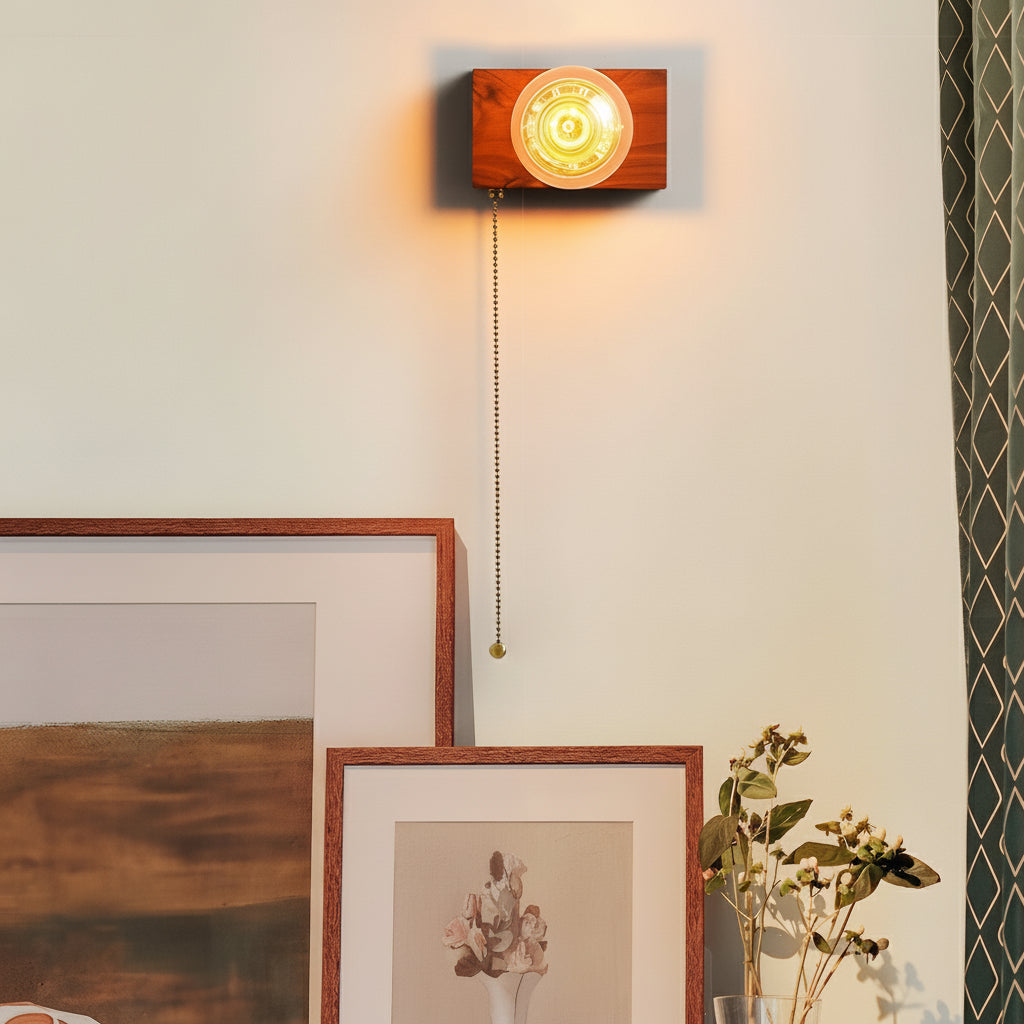 Freyza - Mid-Century Walnut Wood Wall Sconce – Vintage Bedside Wall Lamp with Pull Chain (E27)