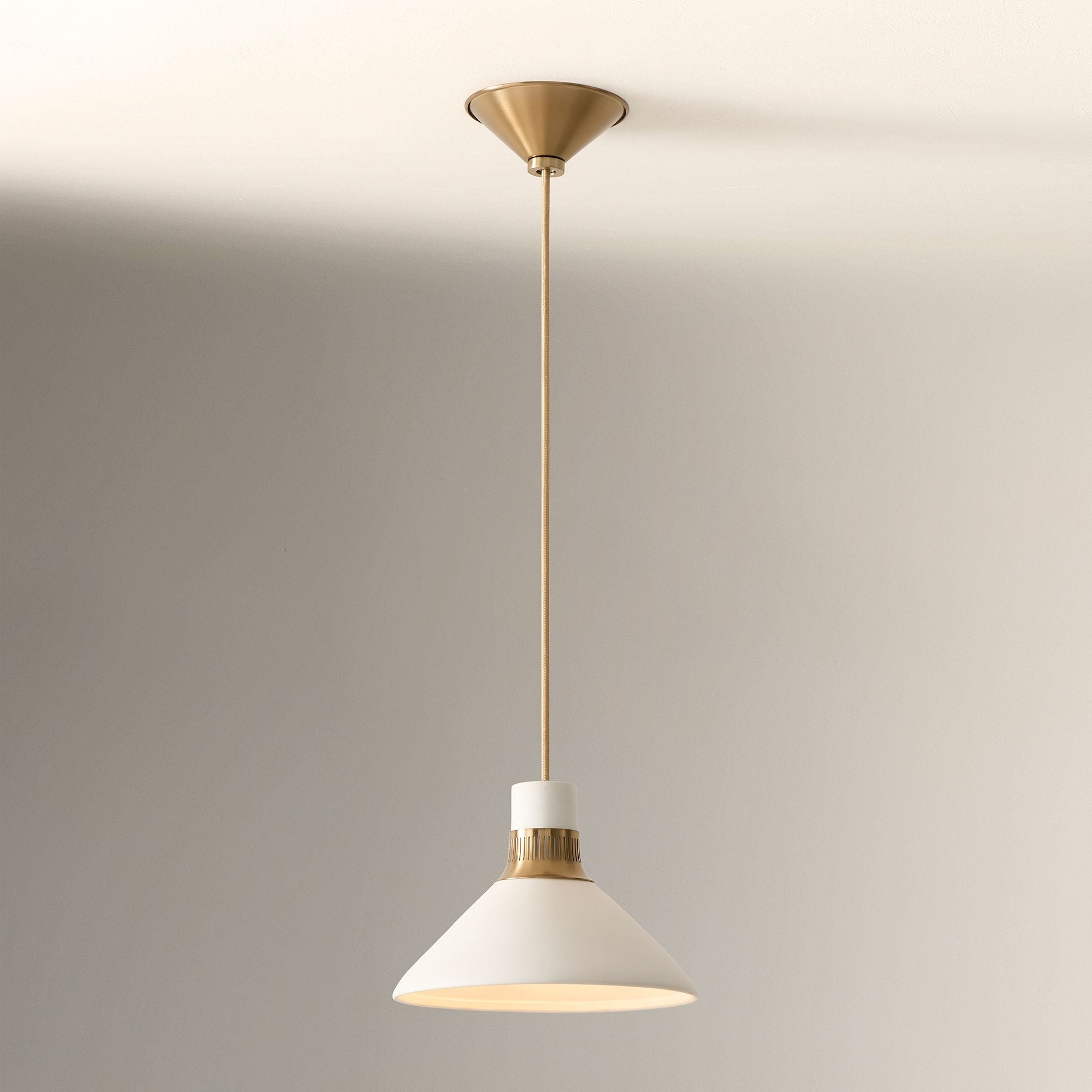 Freyza | Porcelain Pendant Light – Kitchen Dining Room