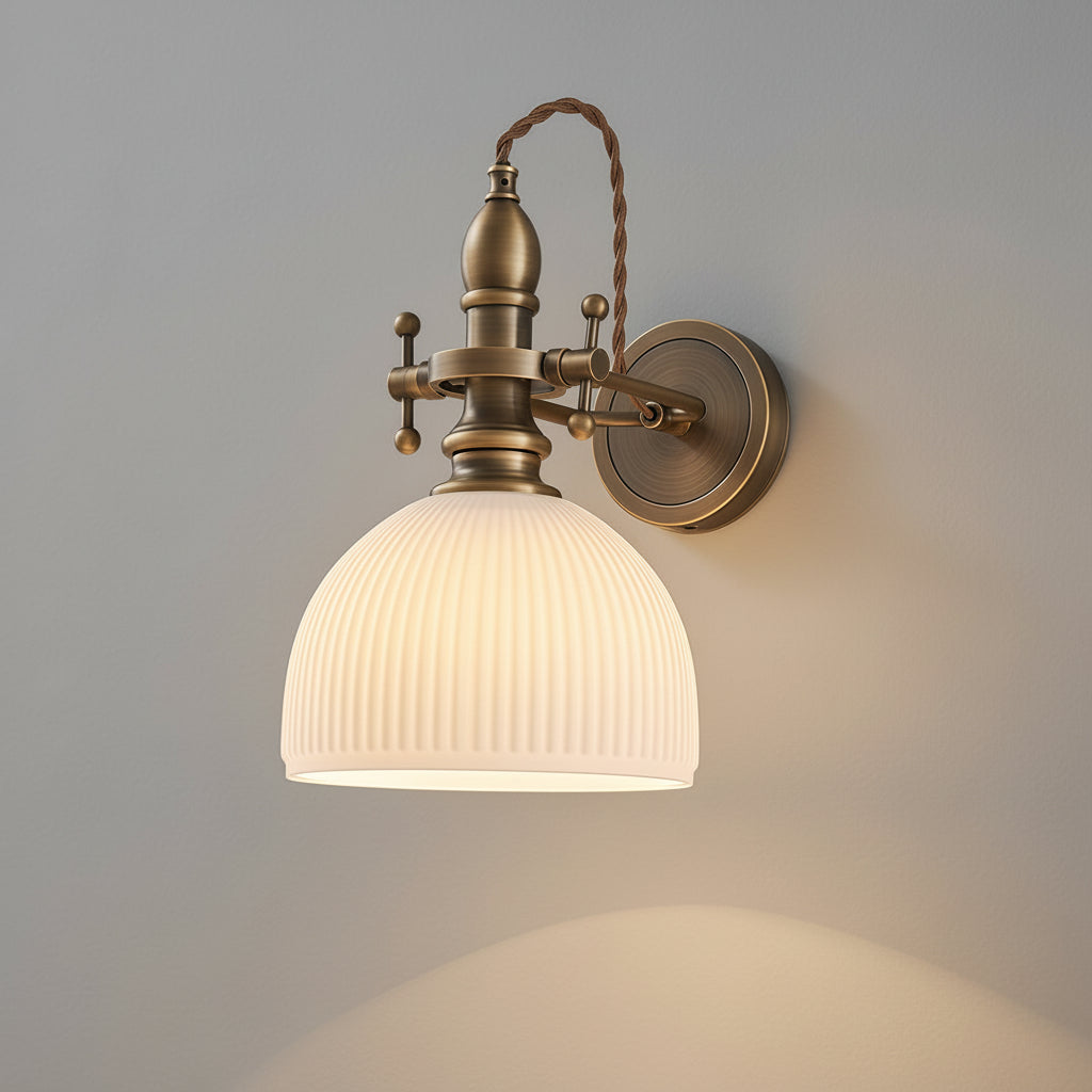 Freyza - LED Wandleuchte – Amerikanischer Vintage Schwenkarm Messing Leinen E26 E27 (Verstellbar & Steckbar)