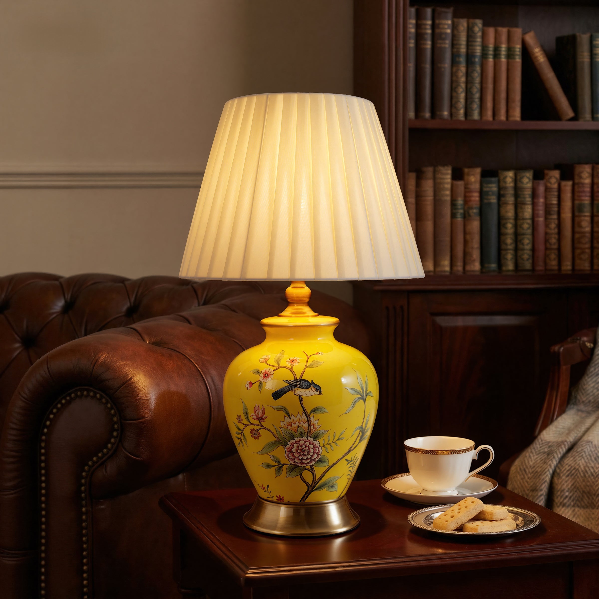 Ceramic Elegance | Timeless Hand-Painted Chinoiserie Table Lamp Collection 33