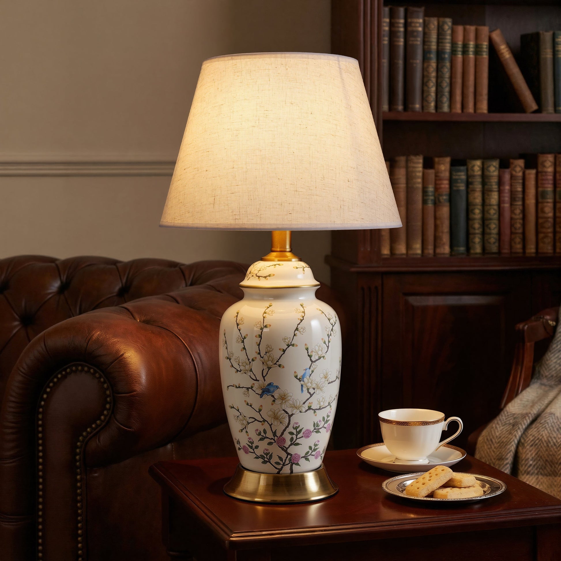Ceramic Elegance | Timeless Hand-Painted Chinoiserie Table Lamp 3