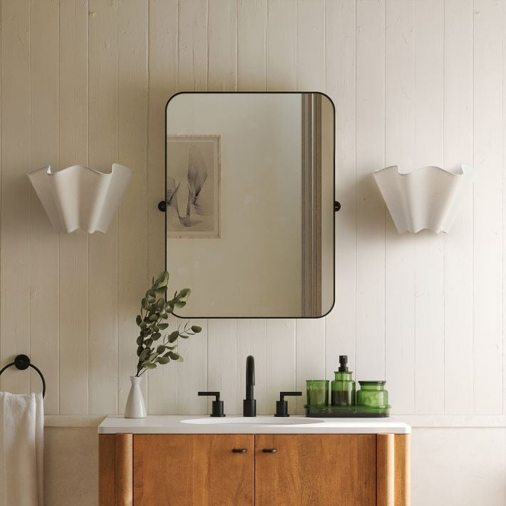 Freyza | Curve Scalloped Linen Wall Lamp