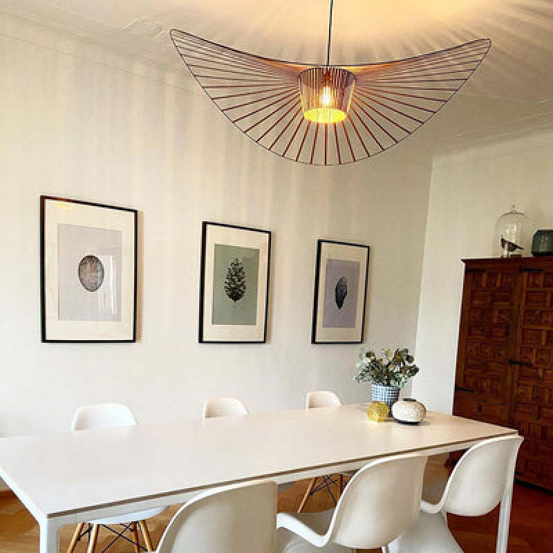 Freyza | Suspension moderne Zenro en forme de fleur noire et dorée – Cuisine et salle à manger modernes