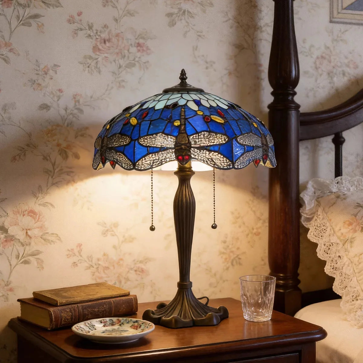 ArtisanGlow | Elegant Handcrafted Stained Glass Table Lamp 10