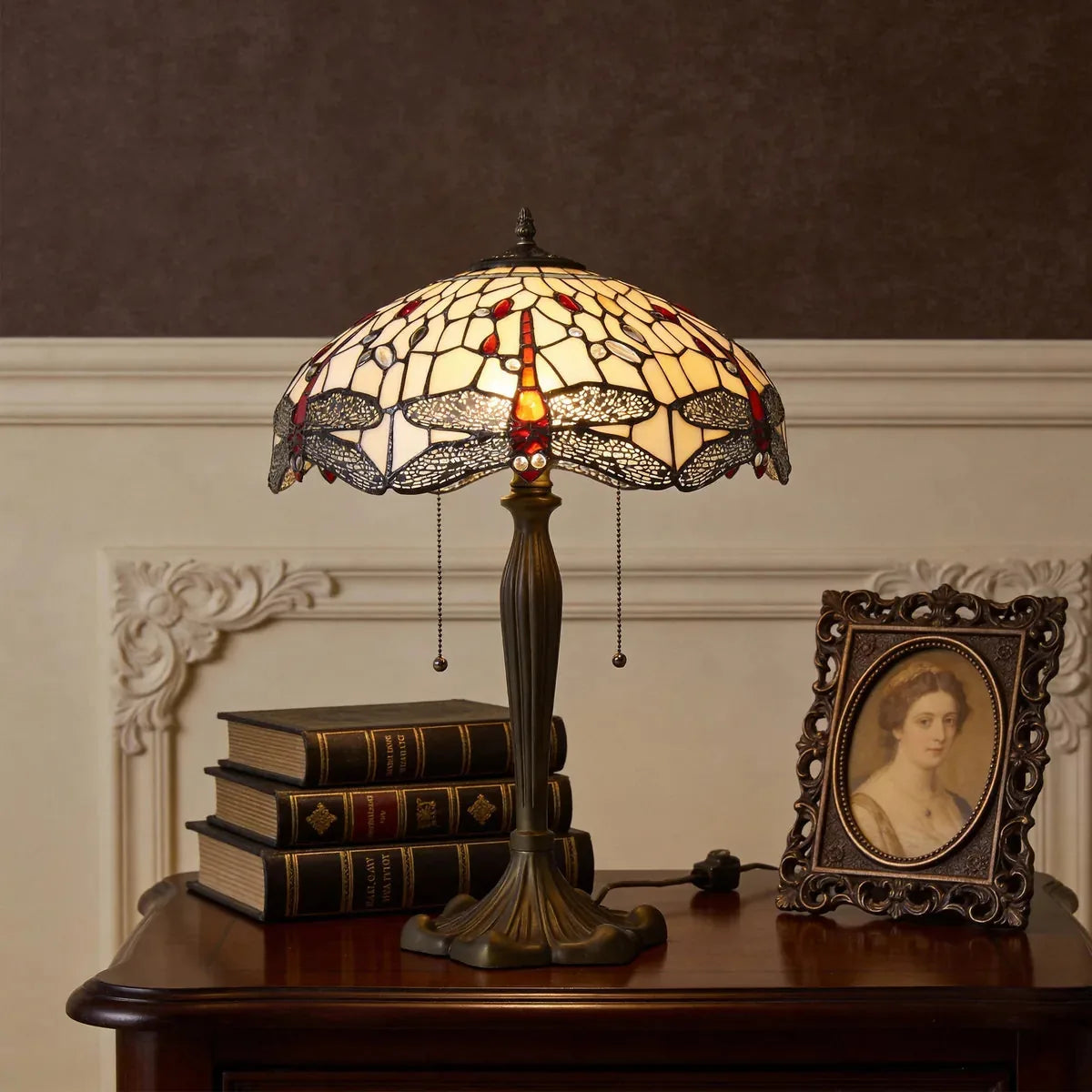 ArtisanGlow | Elegant Handcrafted Stained Glass Table Lamp 20