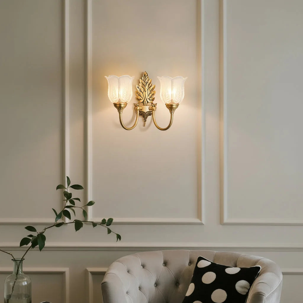 Freyza - Brass Wall Sconce – American Vintage Bud Glass (E14 LED & 29-30cm)