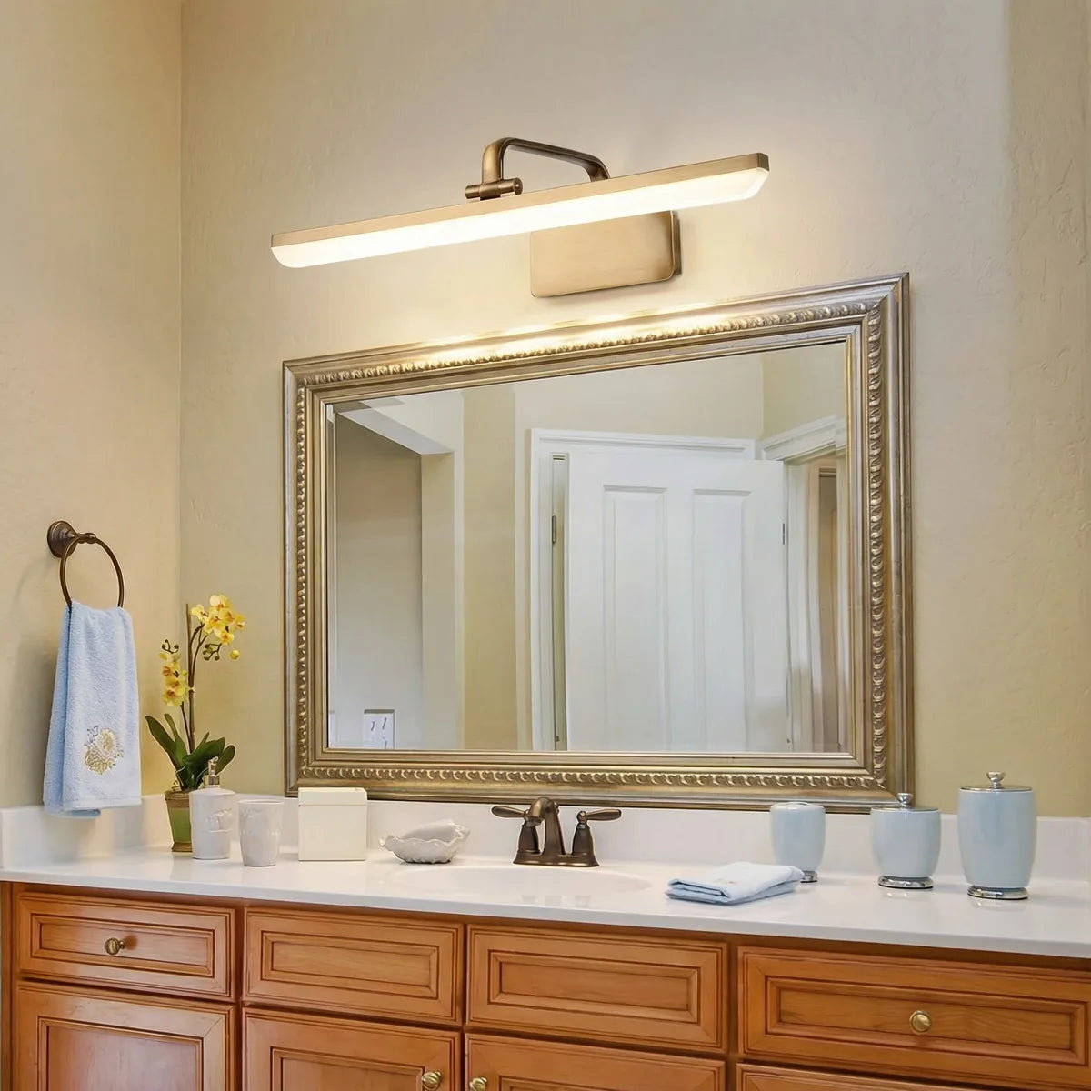 Freyza - Bathroom Vanity Light Linear LED Curved Wall Sconce Brushed Brass 41-51cm 8-10W