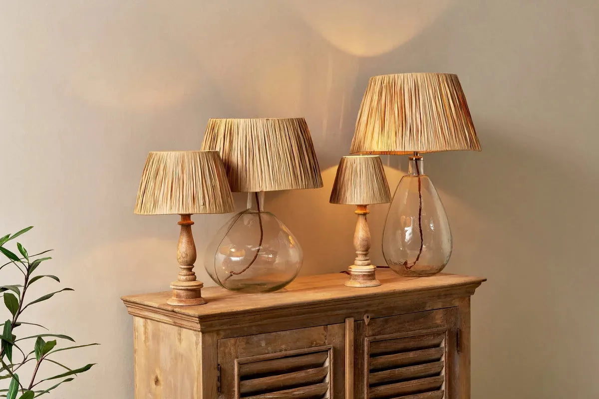 BabaGlass | Elegant Recycled Clear Glass Table Lamp for Living Room 3