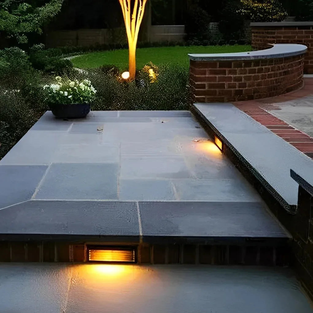 AluminaGlow | Sleek Modern Recessed LED Outdoor Step Lights 2