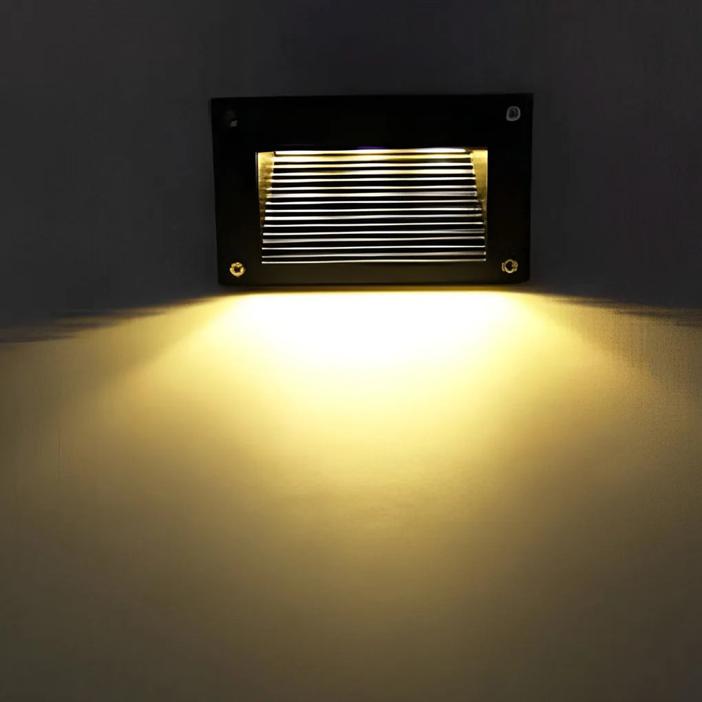 AluminaGlow | Sleek Modern Recessed LED Outdoor Step Lights 6