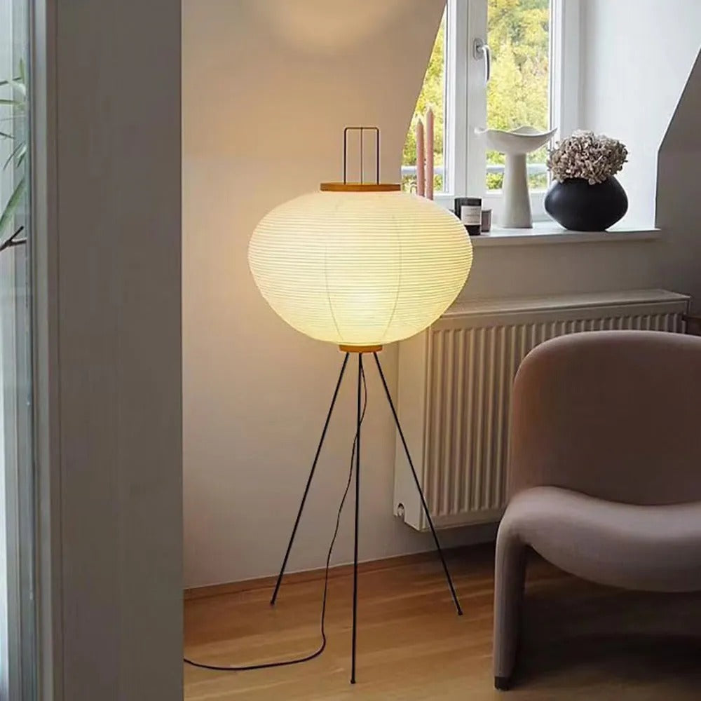 Freyza | Lampadaire blanc – Salon et chambre minimalistes