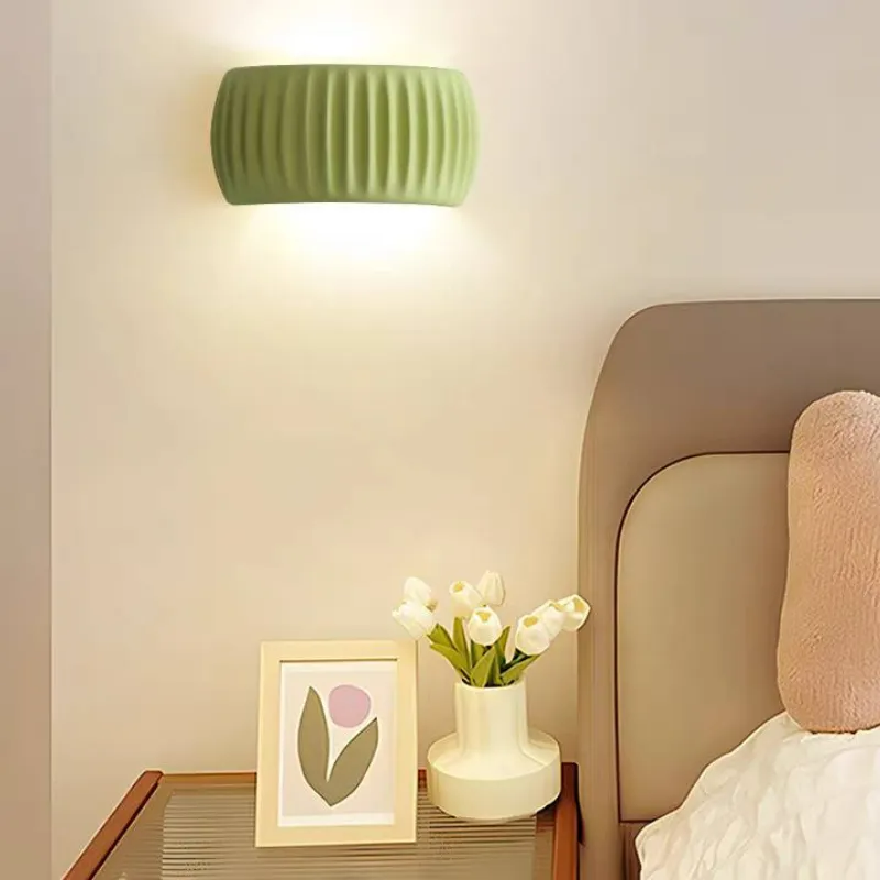 Freyza | Applique murale d’intérieur en résine – Chambre et salon modernes