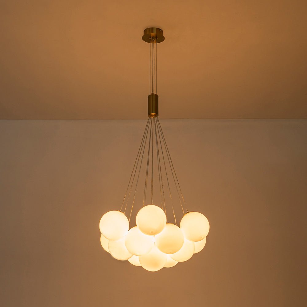 Freyza | Lustre en verre opale Glam Shine Fljotuvyx – Salle à manger, salon