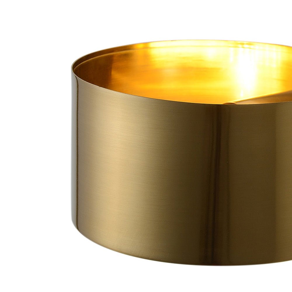 Freyza | Zorunix Minimalist Brass Brass Wall Sconce – Minimalist Living Room Hallway