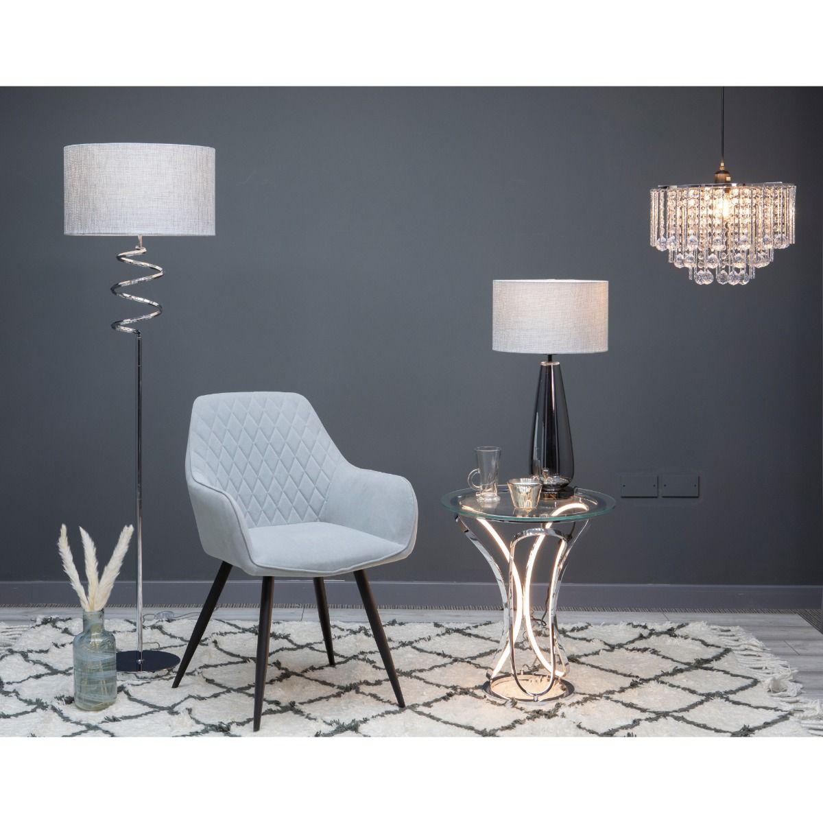 Freyza - Lampadaire Kasi de 158 cm, finition chromée polie