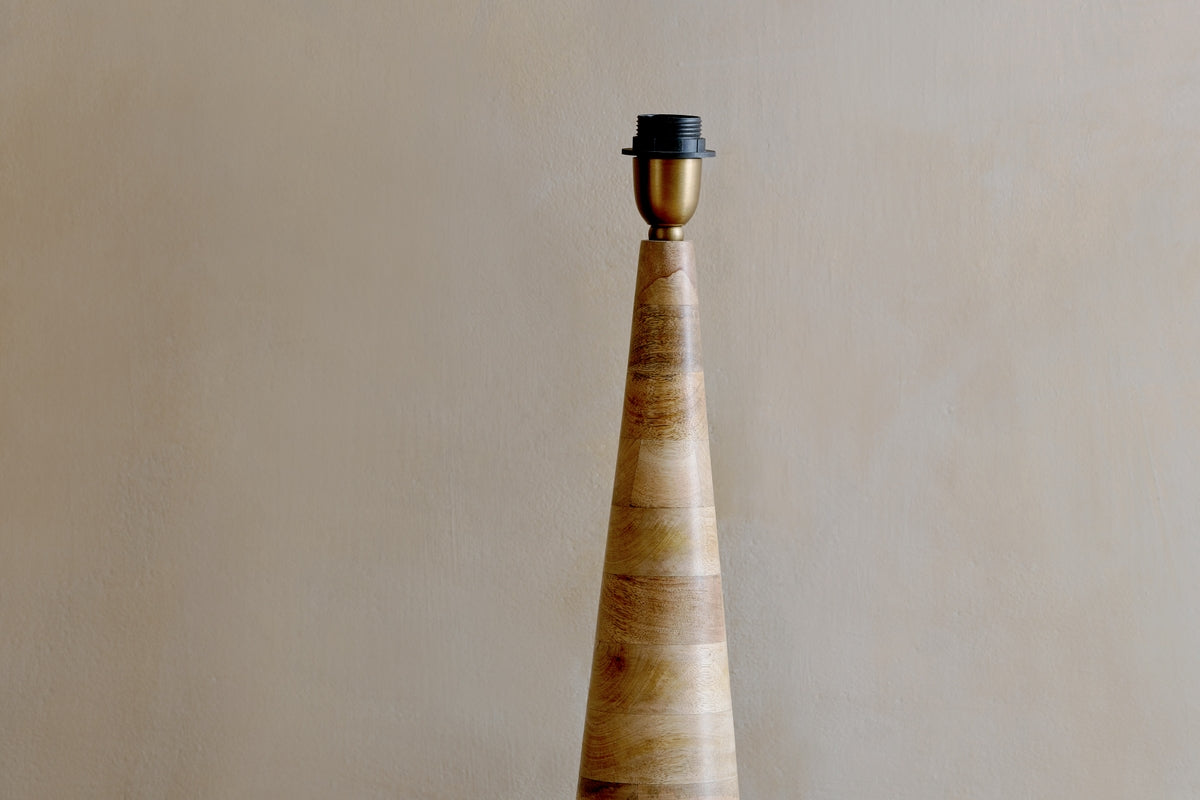 MangoCraft | Elegant Eco-Friendly Mango Wood Table Lamp 4