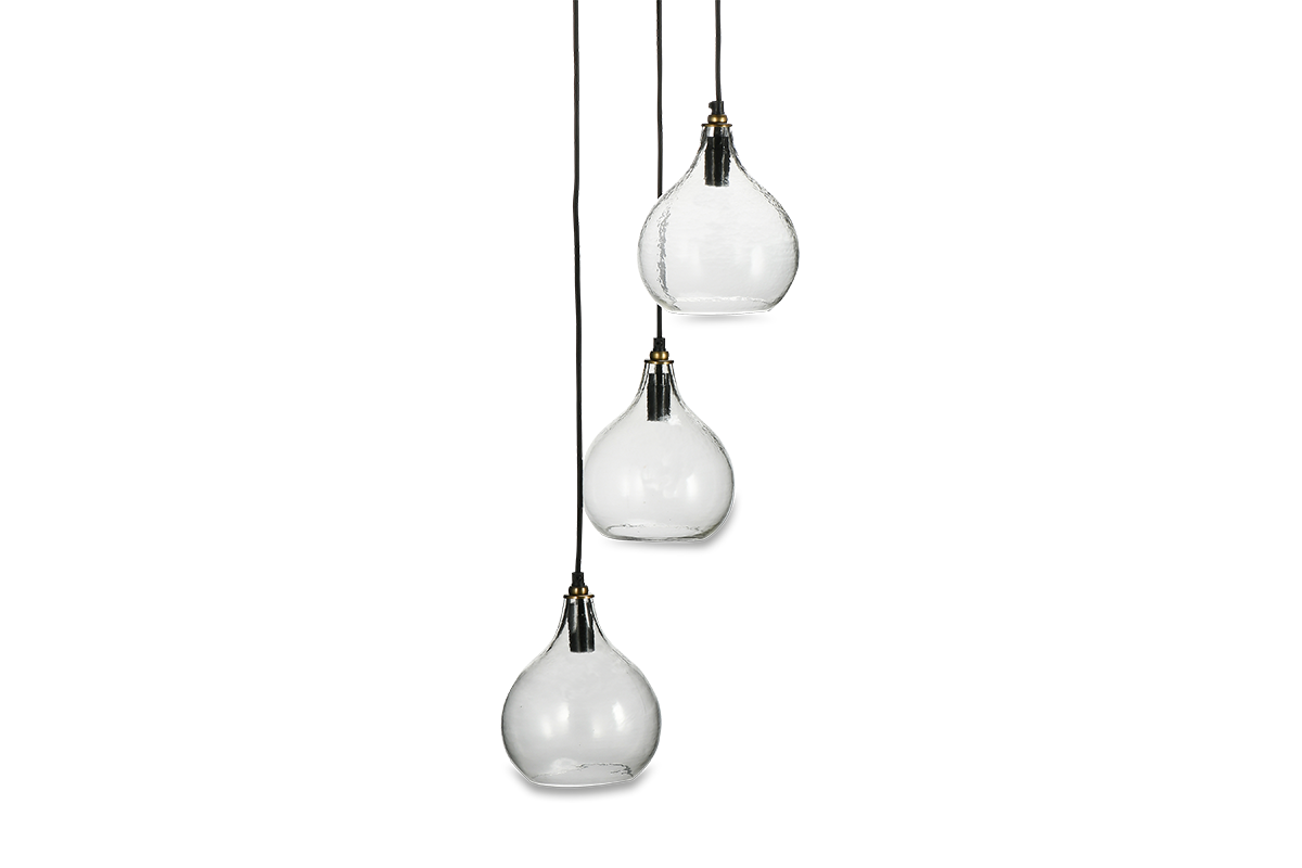 Suspension groupée Freyza – Nkuku Ziva à 3 lumières en verre transparent recyclé