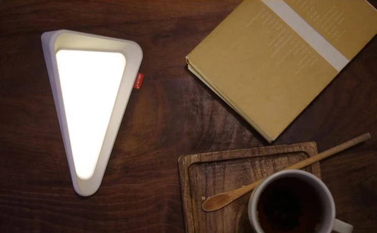 Freyza - Piramade - Flip LED Desk Lamp