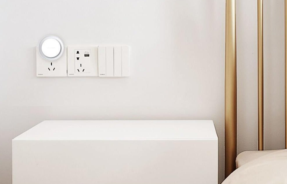 Freyza - Anouk - Smart Wall Plug Light