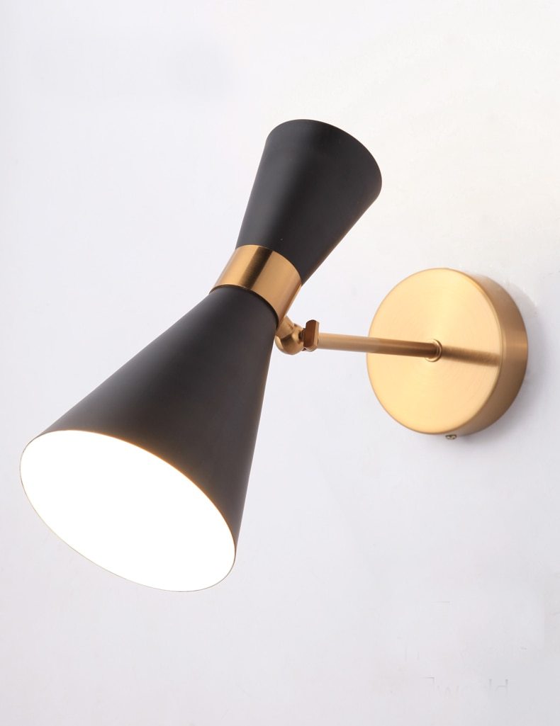 Freyza – Harrison – Moderne verstellbare Wandleuchte