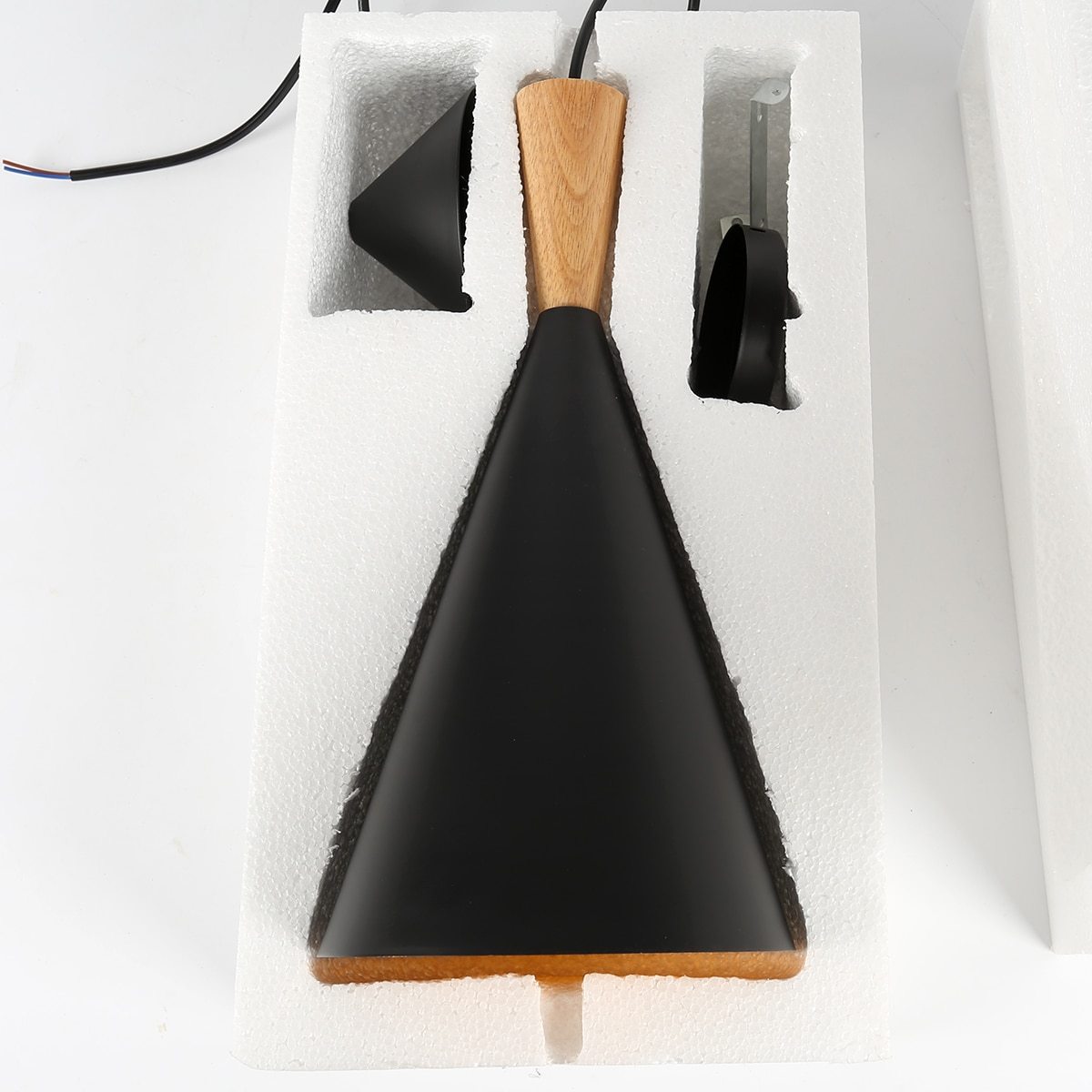 Freyza - Jule - Suspension moderne en fer