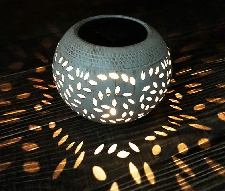 Freyza - Karim - Globe Shadow Lantern