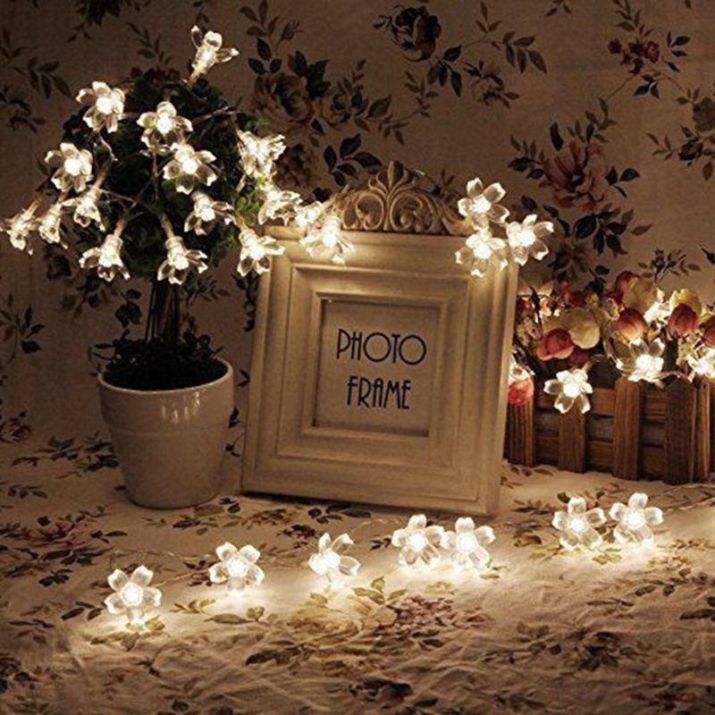 Freyza – LED-Lichterkette mit Kirschblüten Oops