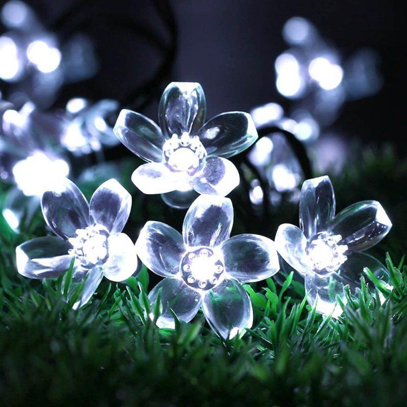 Freyza – LED-Lichterkette mit Kirschblüten Oops