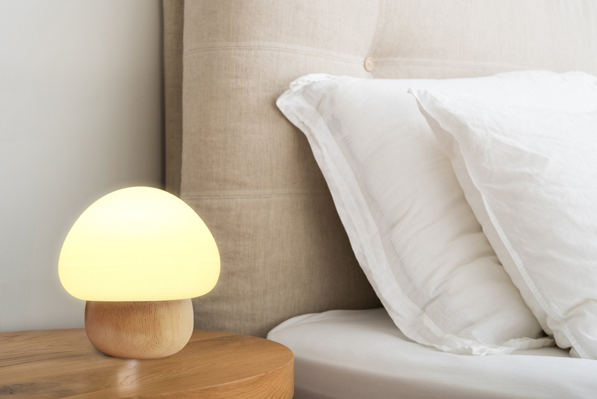 Freyza - Champi - Wooden Base Mushroom Lamp