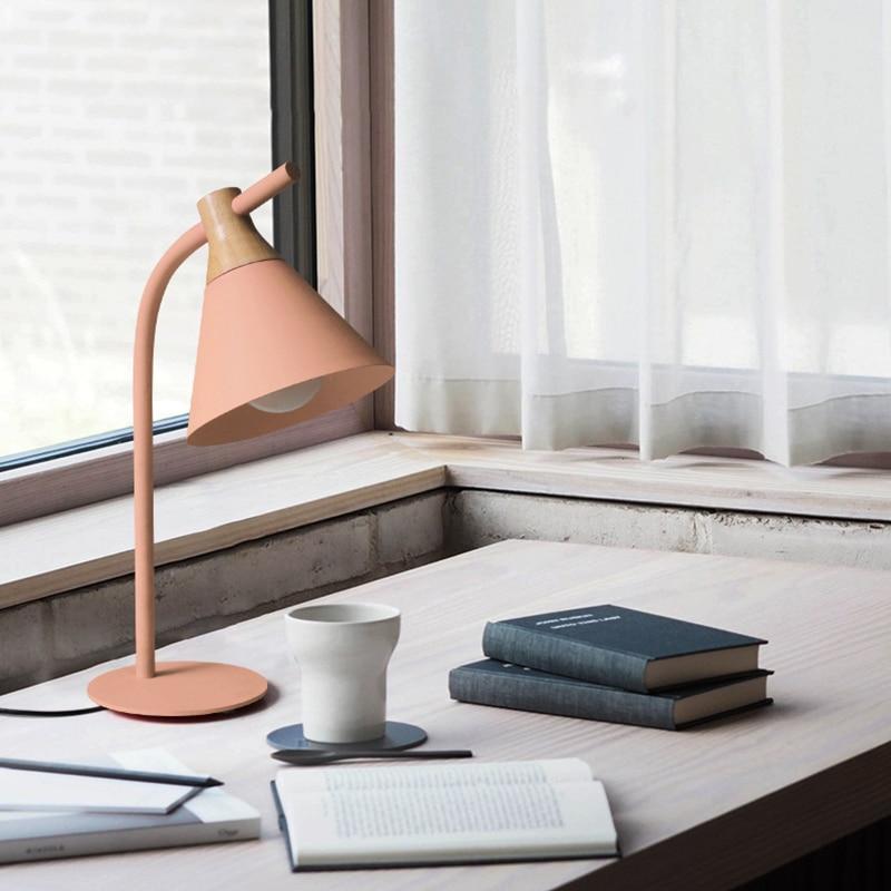 Freyza - Patriam - Modern Nordic Desk Lamp