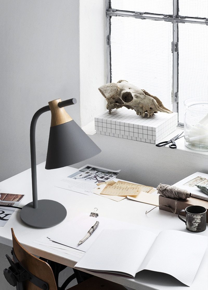Freyza - Patriam - Modern Nordic Desk Lamp