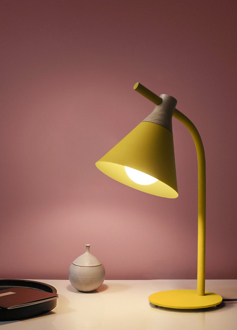 Freyza - Patriam - Modern Nordic Desk Lamp