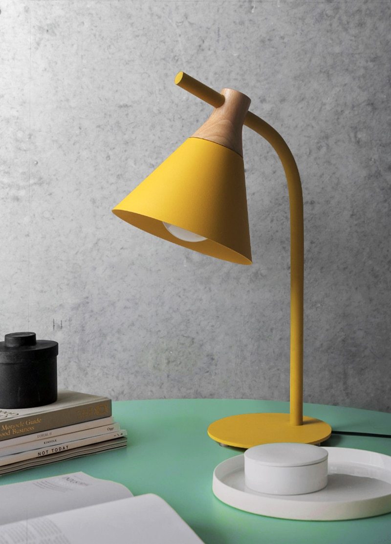 Freyza - Patriam - Modern Nordic Desk Lamp