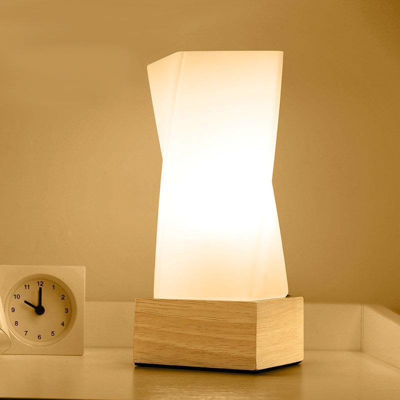 Freyza - Lull - Modern Twist Desk Lamp