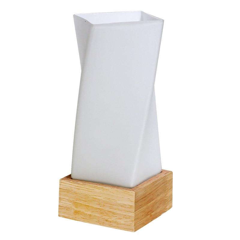 Freyza - Lull - Modern Twist Desk Lamp