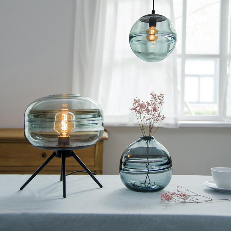 Freyza - Adler - Glaskuppel Tischlampe