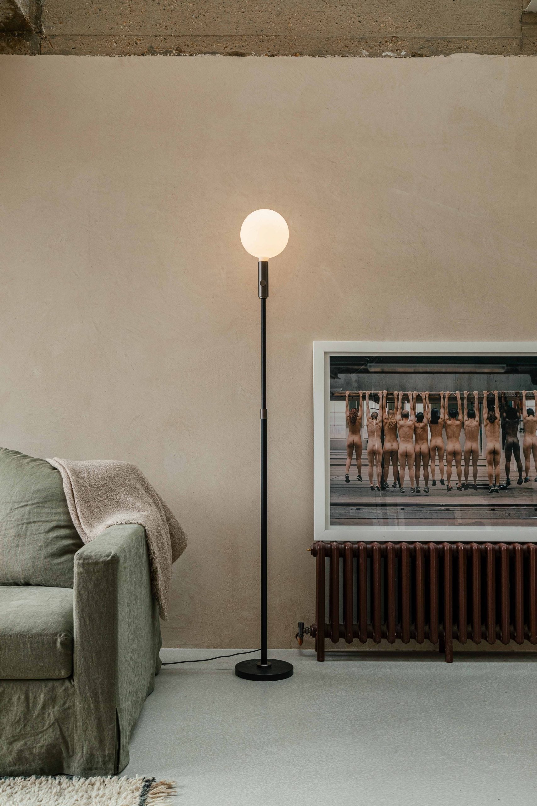 Freyza - Lampadaire réglable Tala Poise graphite