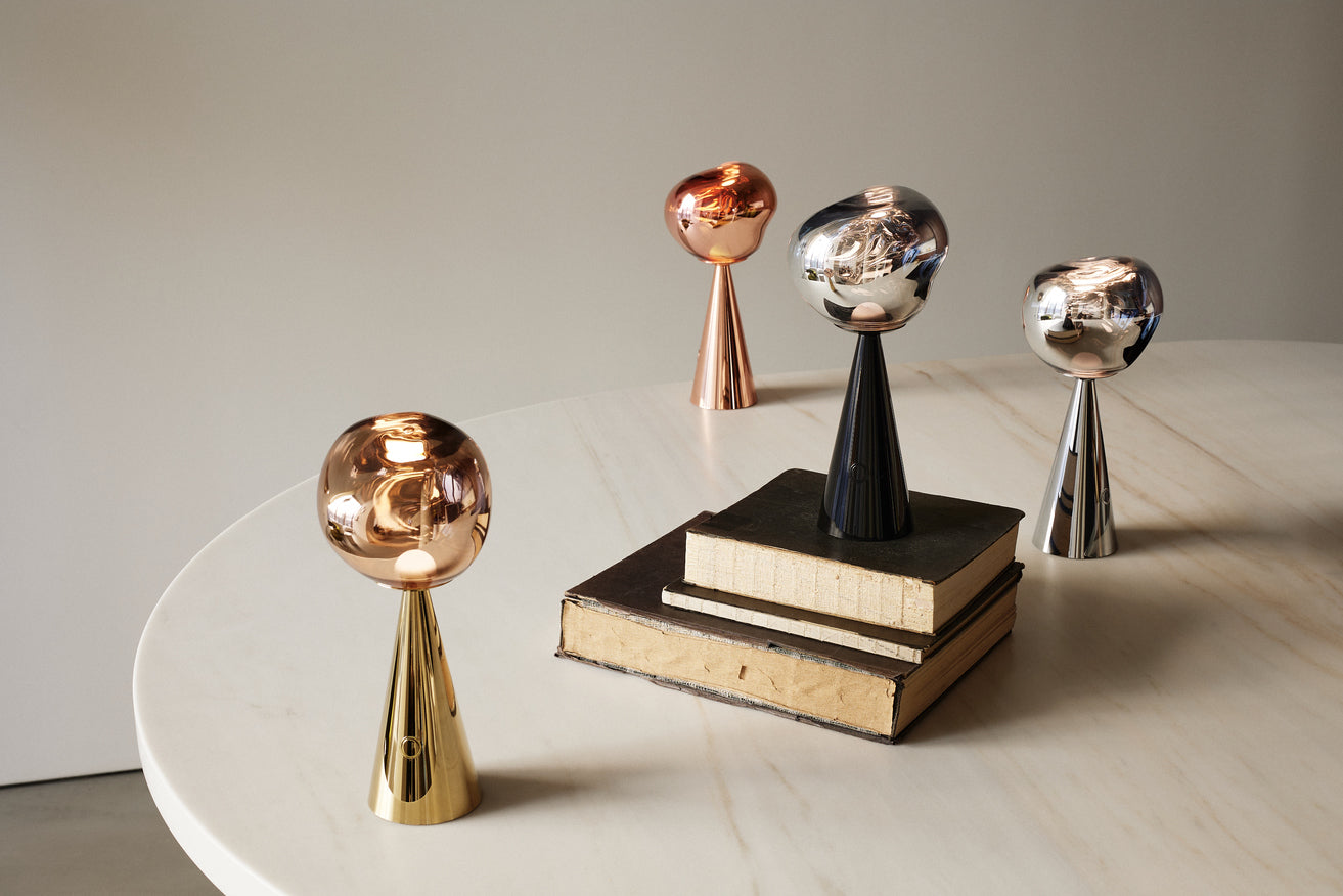 MeltGlow | Elegant Portable Rechargeable LED Table Lamp in Gold 6