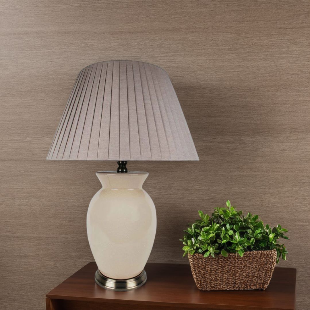 Luminara | Elegant Glossy Cream Traditional Table Lamp Design 1
